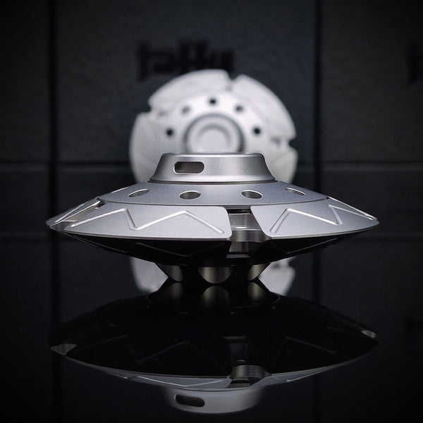 [6032] LIMITED Classic UFO-Shaped Stainless Steel Fidget Spinner